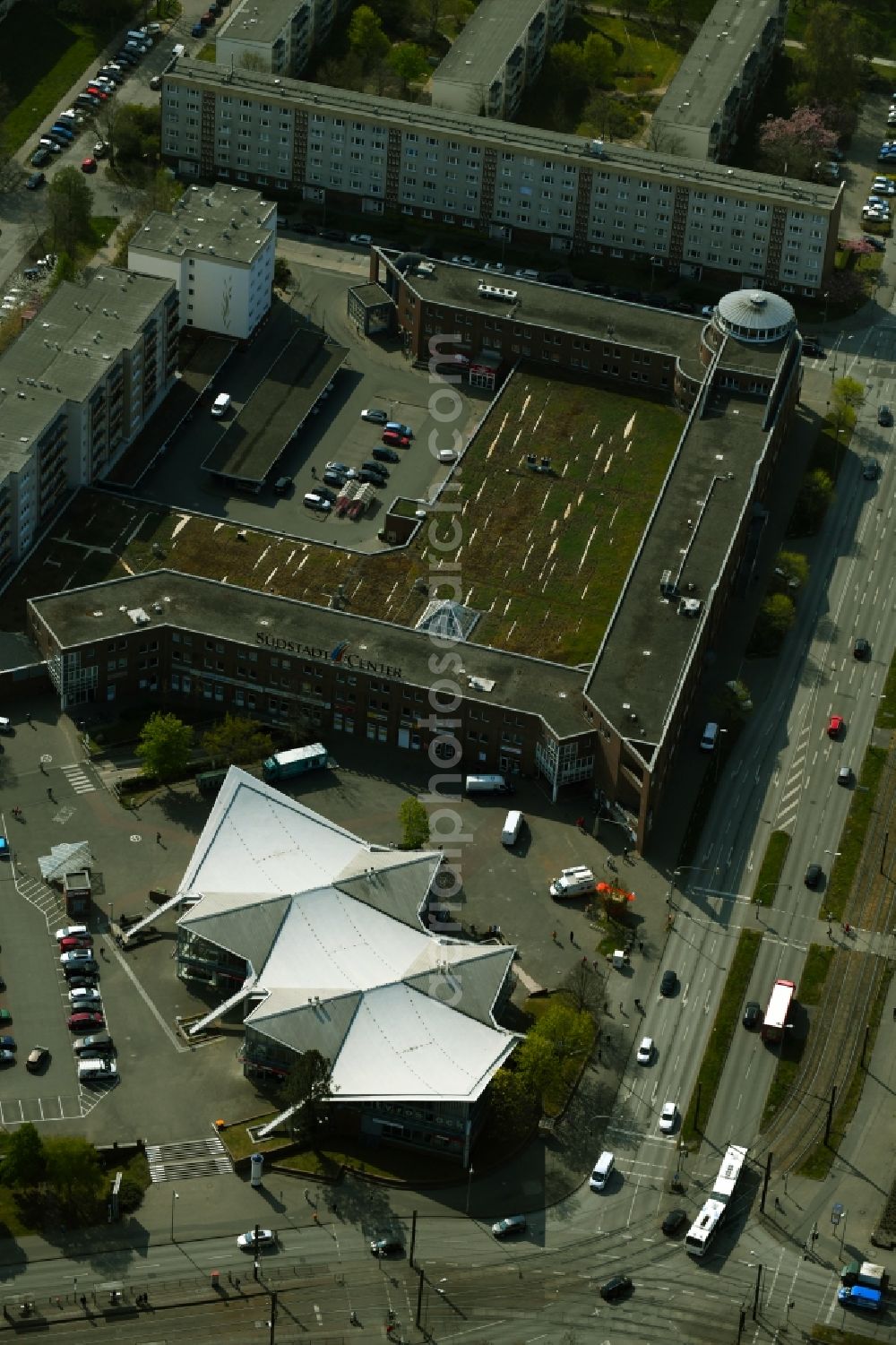 Rostock from the bird's eye view: Office building Kosmos in the district Suedstadt in Rostock in the state Mecklenburg - Western Pomerania, Germany