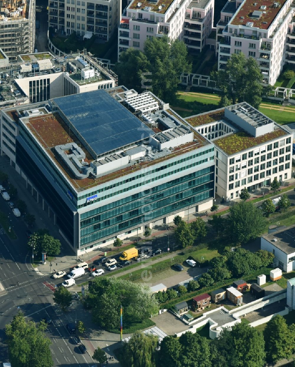 Berlin from the bird's eye view: Office building of KPMG AG Wirtschaftspruefungsgesellschaft on Klingelhoeferstrasse in Berlin, Germany