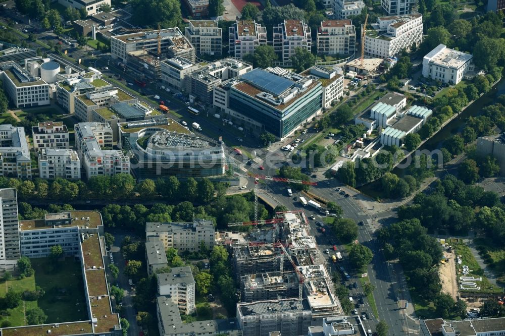 Berlin from above - Office building Luetzow Carre of DIBAG Industriebau AG on Luetzowplatz corner Luetzowufer in the district Tiergarten in Berlin, Germany