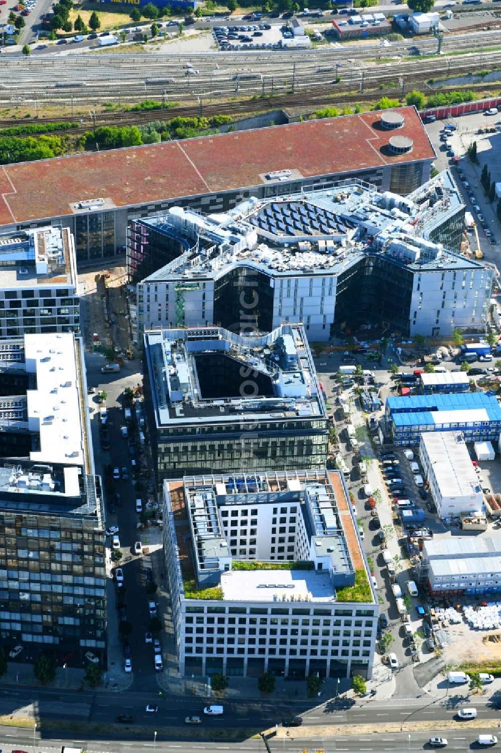 Berlin from the bird's eye view: Office building M_EINS on Muehlenstrasse - Edith-Kiss-Strasse in Berlin, Germany