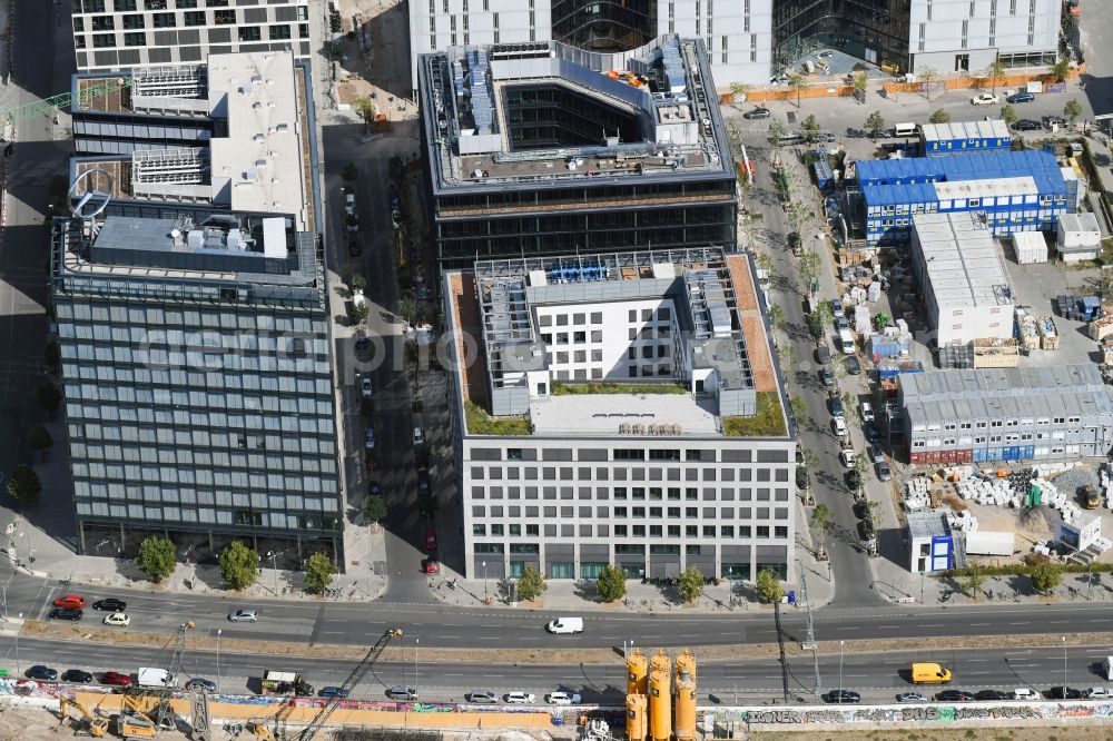 Aerial photograph Berlin - Office building M_EINS on Muehlenstrasse - Edith-Kiss-Strasse in Berlin, Germany