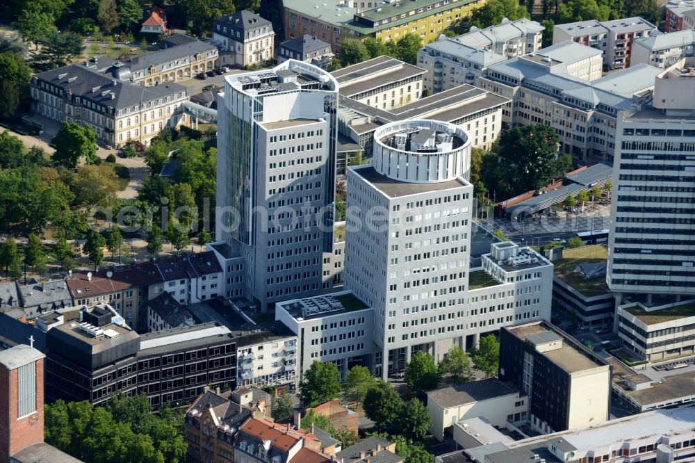 Aerial photograph Offenbach am Main - Office building der HypoVereinsbank on Berliner Strasse in Offenbach am Main in the state Hesse