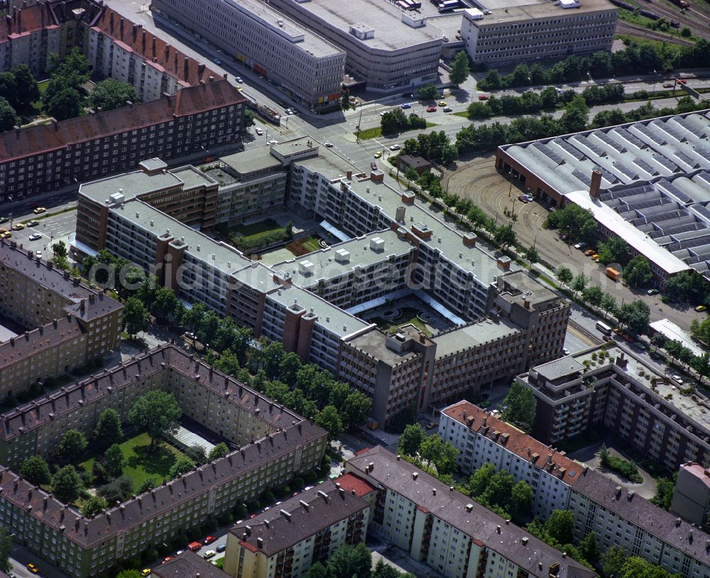 Aerial image München - Office building on street Leuchtenbergring in the district Au-Haidhausen in Munich in the state Bavaria, Germany