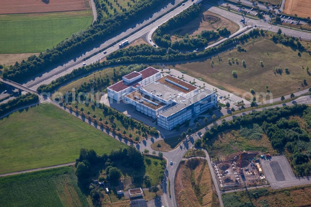 Karlsruhe from the bird's eye view: Office building of Physik Instrumente (PI) GmbH & Co. KG at the A8 in the district Palmbach in Karlsruhe in the state Baden-Wuerttemberg, Germany