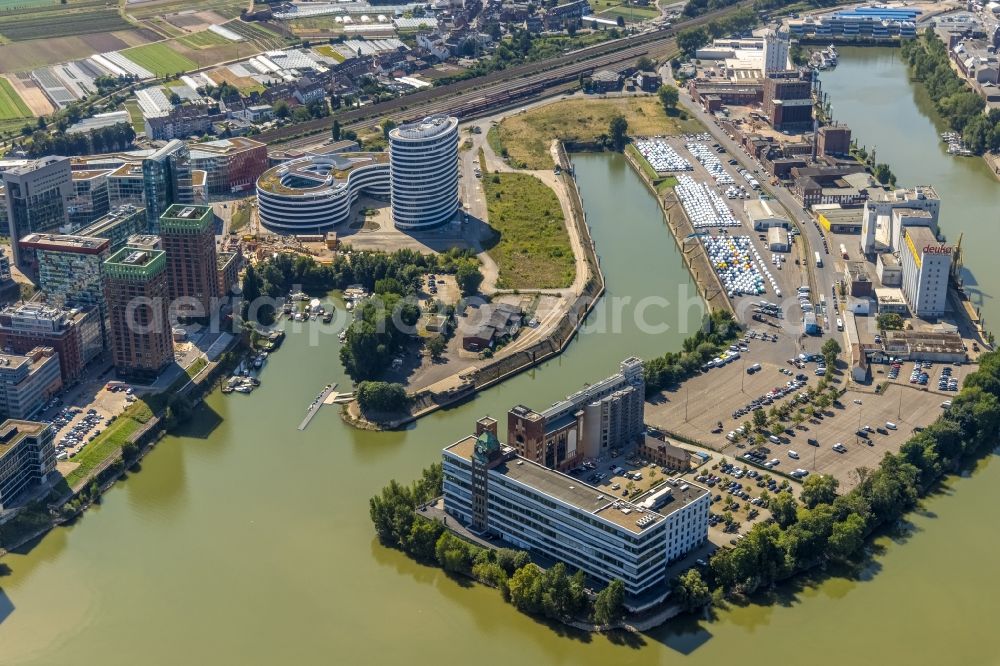 Aerial photograph Düsseldorf - Office building on Plange Muehle in the district Hafen in Duesseldorf at Ruhrgebiet in the state North Rhine-Westphalia, Germany