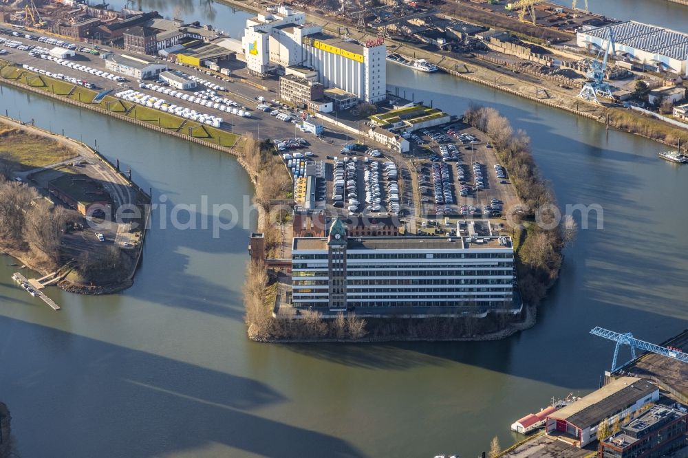 Düsseldorf from above - Office building on Plange Muehle in the district Hafen in Duesseldorf at Ruhrgebiet in the state North Rhine-Westphalia, Germany