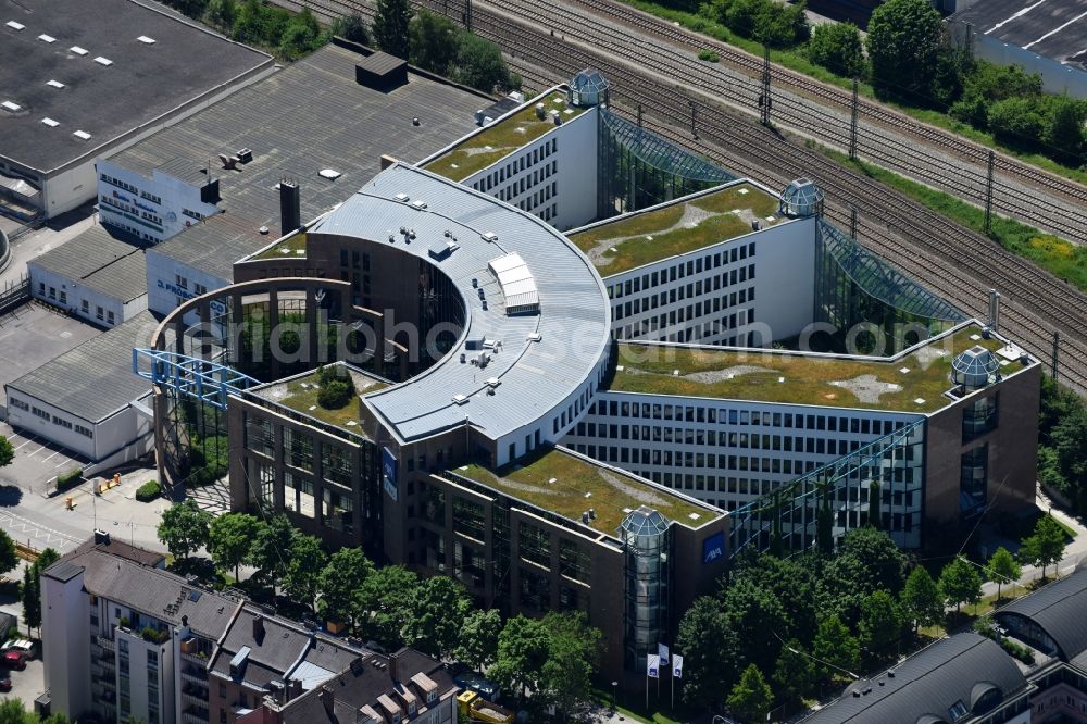 München from the bird's eye view: Office building of AXA Konzern AG and of Bayerische Verwaltungsschule on Ridlerstrasse in the district Schwanthalerhoehe in Munich in the state Bavaria, Germany