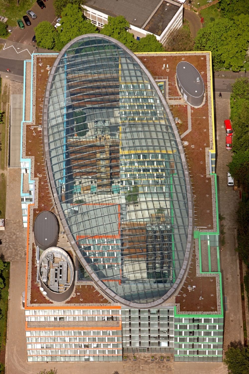 Aerial photograph Düsseldorf - Office building Spherion of company Wirtschaftspruefungsgesellschaft Deloitte & Touche in Duesseldorf in the state North Rhine-Westphalia