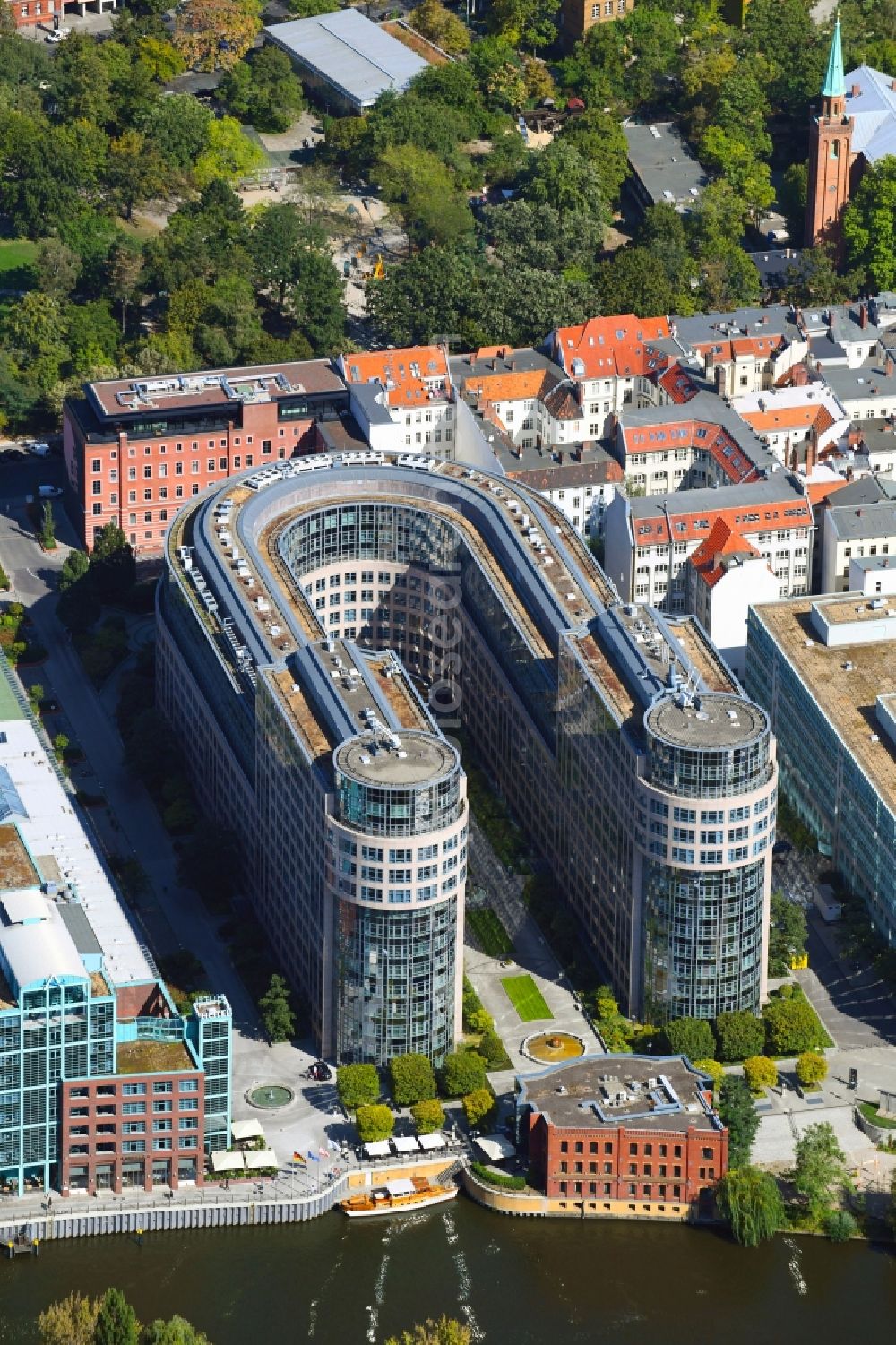 Aerial photograph Berlin - Office building Spreebogen in Alt-Moabit in the district Moabit in Berlin, Germany