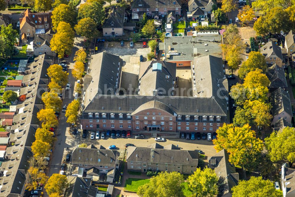 Dinslaken from above - Office building on Stollenstrasse in Dinslaken at Ruhrgebiet in the state North Rhine-Westphalia, Germany