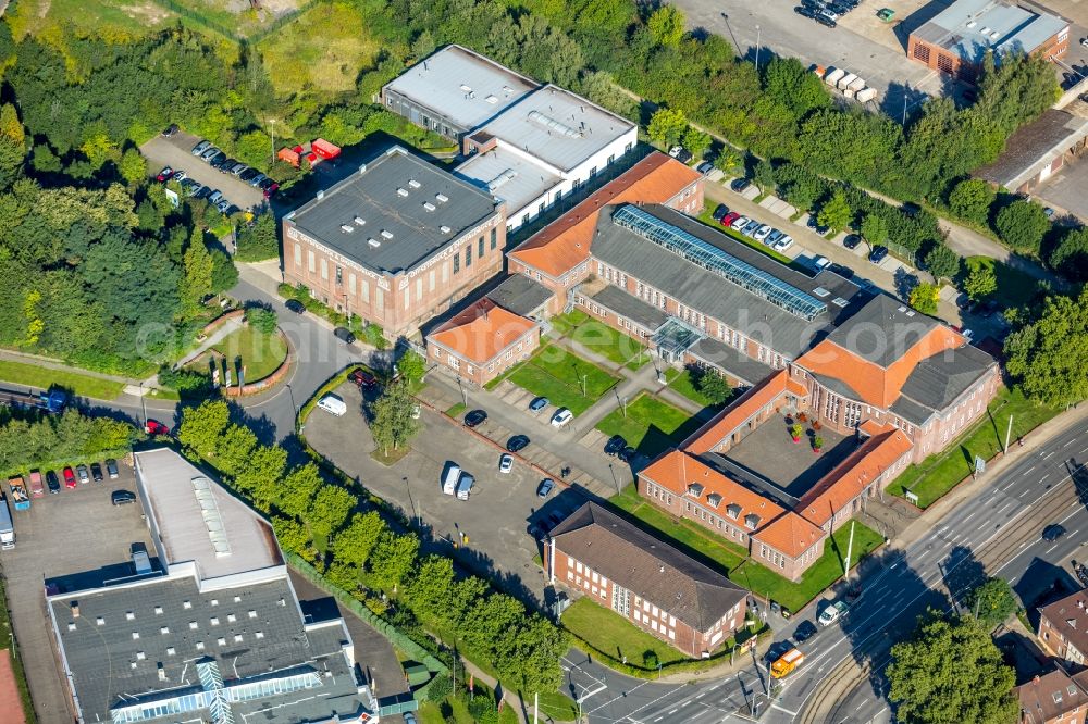 Aerial image Bochum - Office building of Technologie- and Gruenofzentrum Wattenscheid in of Lyrenstrasse in Bochum in the state North Rhine-Westphalia, Germany