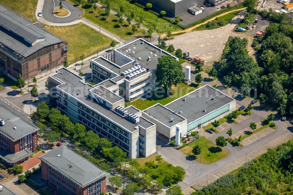 Dortmund from the bird's eye view: Office building of temicon GmbH on Konrad-Adenauer-Allee in Dortmund in the state North Rhine-Westphalia, Germany