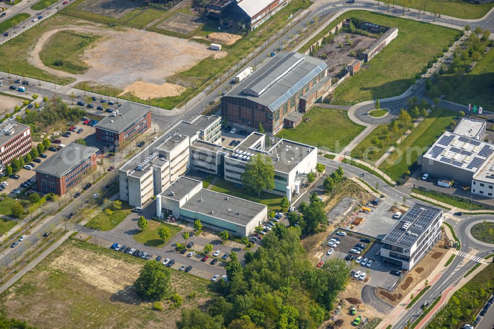 Dortmund from the bird's eye view: Office building of temicon GmbH on Konrad-Adenauer-Allee in the district Phoenix West in Dortmund in the state North Rhine-Westphalia, Germany