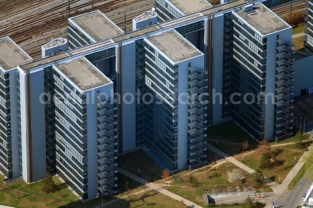 München from the bird's eye view: Office building of the administrative and commercial building Ten Towers on Dingolfinger Strasse in the district of Berg am Laim in Munich in the state Bavaria, Germany