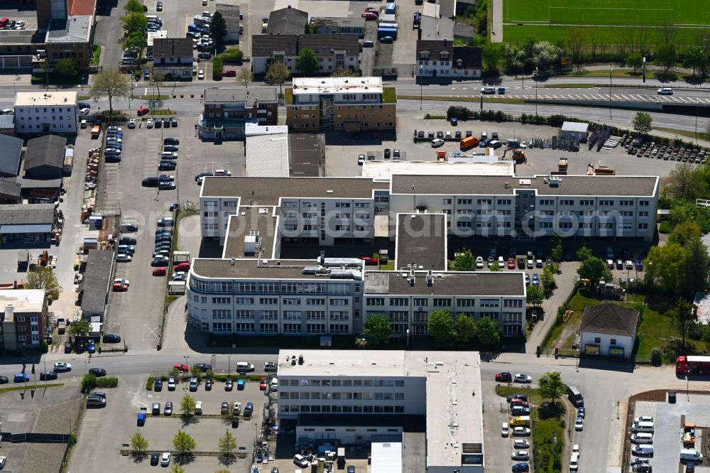 Wolfsburg from the bird's eye view: Office building of VV Volkswagen AG on street Daimlerstrasse in the district Hesslingen in Wolfsburg in the state Lower Saxony, Germany