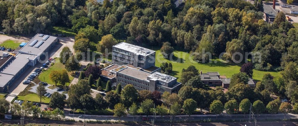 Aerial photograph Pinneberg - Office building of H. Wilhelm Schaumonn GmbH An der Muehlenau in Pinneberg in the state Schleswig-Holstein, Germany