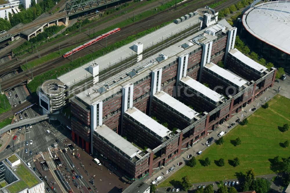 Aerial photograph Köln - Office building on Willy-Brandt-Platz in the district Innenstadt in Cologne in the state North Rhine-Westphalia, Germany