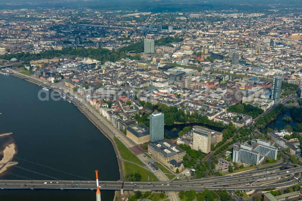 Düsseldorf from the bird's eye view: Office building on Mannesmannufer on shore of rhine in the district Carlstadt in Duesseldorf in the state North Rhine-Westphalia, Germany