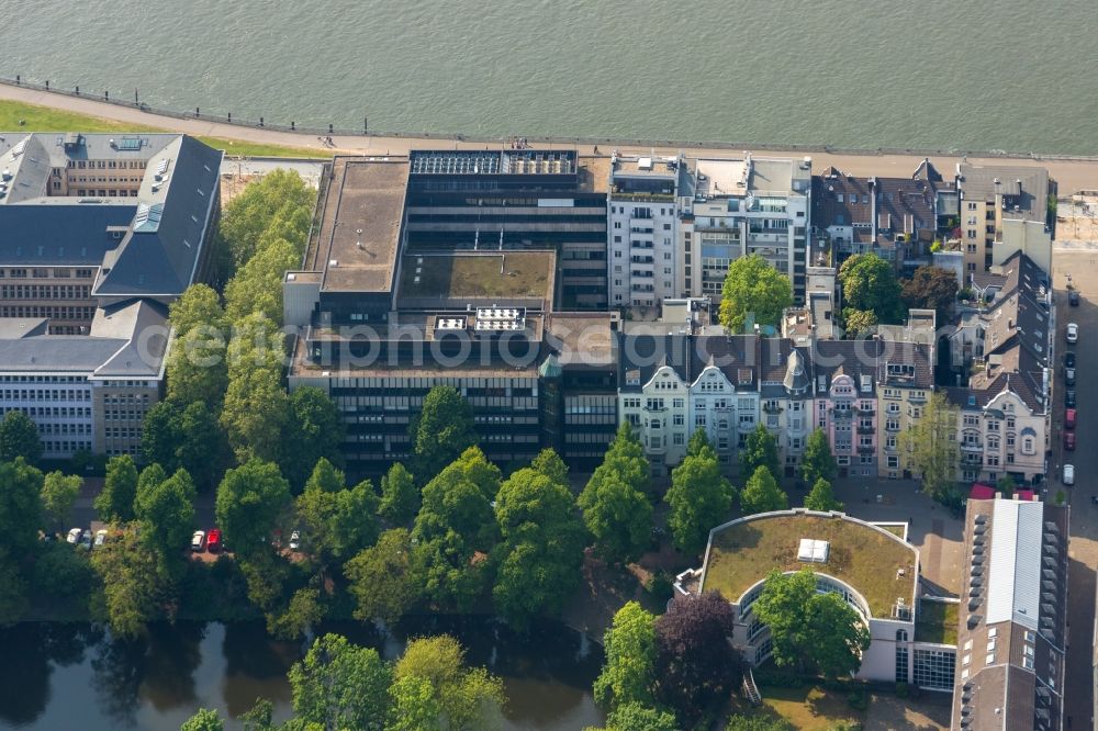 Aerial image Düsseldorf - Office building on Mannesmannufer on shore of rhine in the district Carlstadt in Duesseldorf in the state North Rhine-Westphalia, Germany