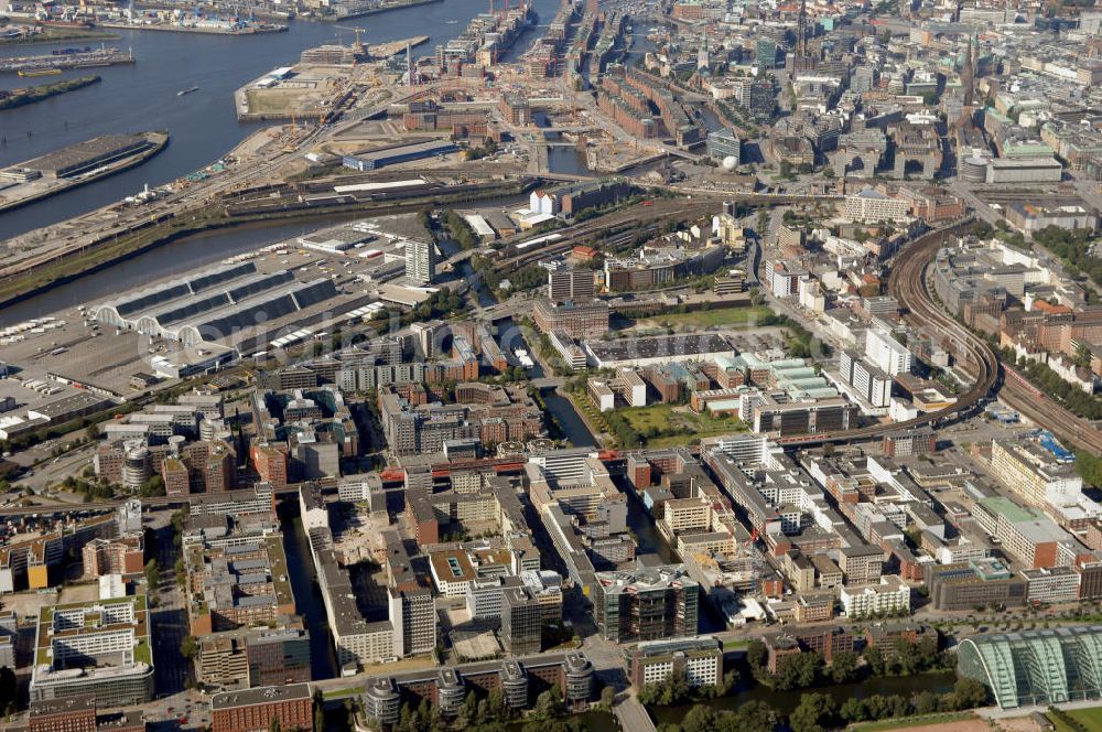 Hamburg from the bird's eye view: Blick über Büro- und Geschäftsgebäude in Hammerbrook am Heidenkampsweg 73-79 auf den Hamburger Hafen. Ansprechpartner: CORPUS SIREO, Asset Management GmbH, An der Welle 3, 60322 Frankfurt am Main, Tel. +49(0)69 48005 0, Fax +49(0)69 48005 102, Email: frankfurt@corpussireo.com