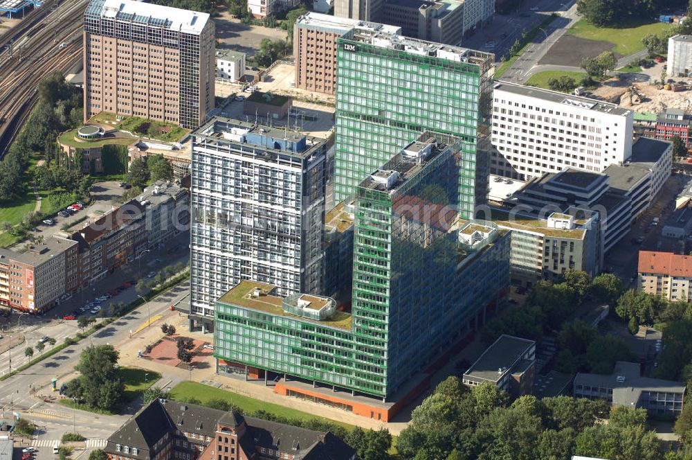 Hamburg from above - Blick auf Büro- und Geschäftsgebäude in Sankt Georg, Anschrift: Beim Strohhause 17-31. Ansprechpartner: CORPUS SIREO, Asset Management GmbH, An der Welle 3, 60322 Frankfurt am Main, Tel. +49(0)69 48005 0, Fax +49(0)69 48005 102, Email: frankfurt@corpussireo.com