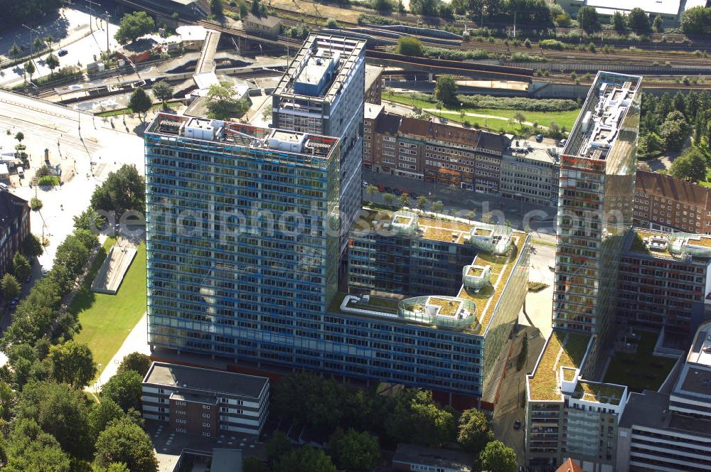 Hamburg from above - Blick auf Büro- und Geschäftsgebäude in Sankt Georg, Anschrift: Beim Strohhause 17-31. Ansprechpartner: CORPUS SIREO, Asset Management GmbH, An der Welle 3, 60322 Frankfurt am Main, Tel. +49(0)69 48005 0, Fax +49(0)69 48005 102, Email: frankfurt@corpussireo.com