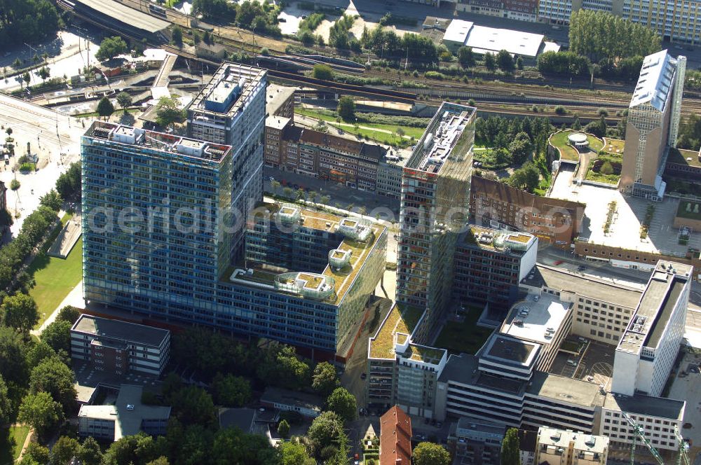 Hamburg from the bird's eye view: Blick auf Büro- und Geschäftsgebäude in Sankt Georg, Anschrift: Beim Strohhause 17-31. Ansprechpartner: CORPUS SIREO, Asset Management GmbH, An der Welle 3, 60322 Frankfurt am Main, Tel. +49(0)69 48005 0, Fax +49(0)69 48005 102, Email: frankfurt@corpussireo.com