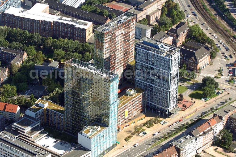 Hamburg from above - Blick auf Büro- und Geschäftsgebäude in Sankt Georg, Anschrift: Beim Strohhause 17-31. Ansprechpartner: CORPUS SIREO, Asset Management GmbH, An der Welle 3, 60322 Frankfurt am Main, Tel. +49(0)69 48005 0, Fax +49(0)69 48005 102, Email: frankfurt@corpussireo.com