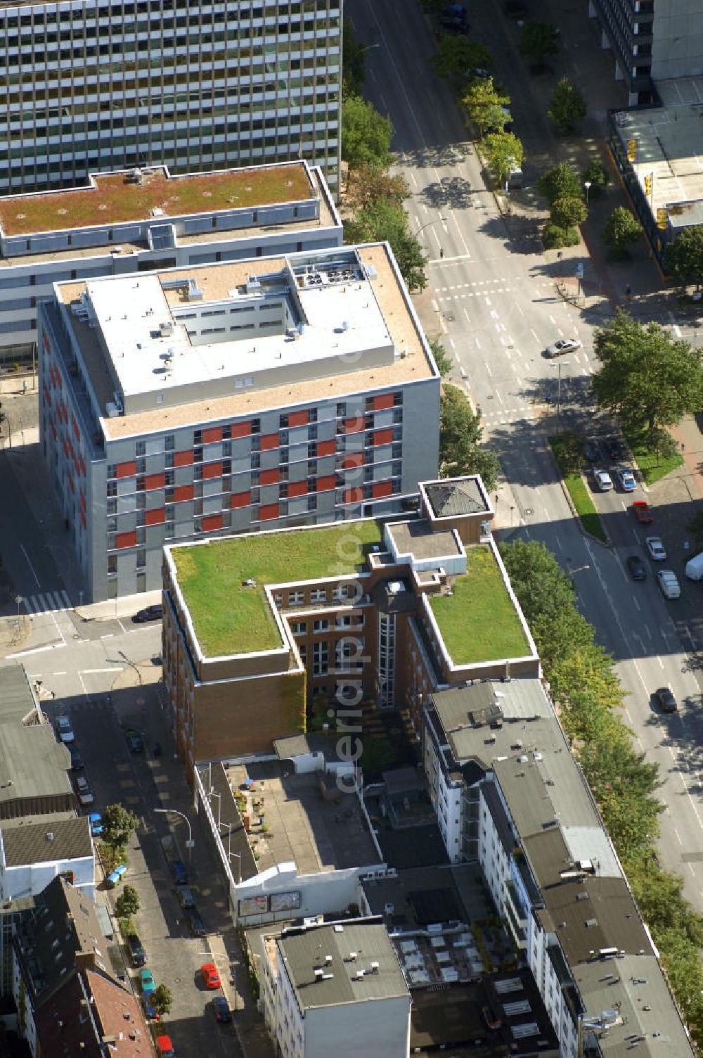 Aerial image Hamburg - Blick auf Büro- und Geschäftsgebäude in Sankt Georg, Anschrift: Steindamm 55-59 Ecke Danziger Strasse. Ansprechpartner: CORPUS SIREO, Asset Management GmbH, An der Welle 3, 60322 Frankfurt am Main, Tel. +49(0)69 48005 0, Fax +49(0)69 48005 102, Email: frankfurt@corpussireo.com