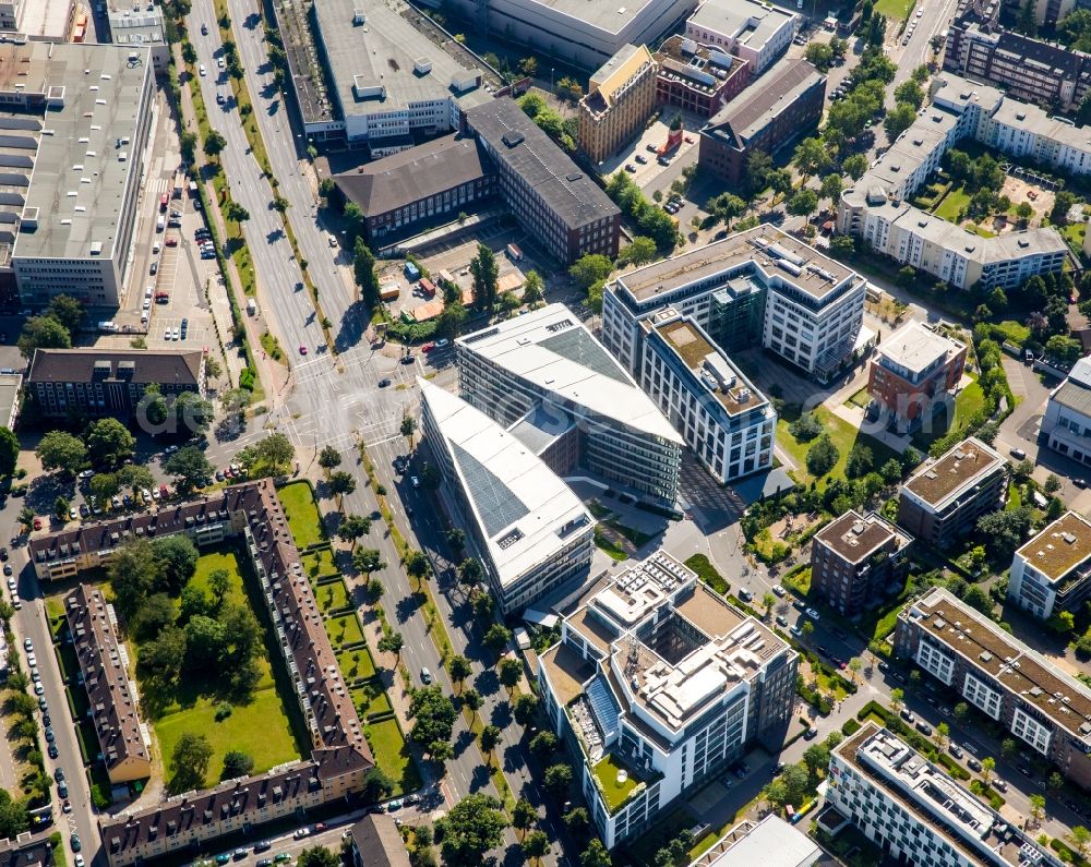 Aerial photograph Düsseldorf - Futuristisches- triangular office building in downtown at the Derendorfer Allee in Dusseldorf in North Rhine-Westphalia