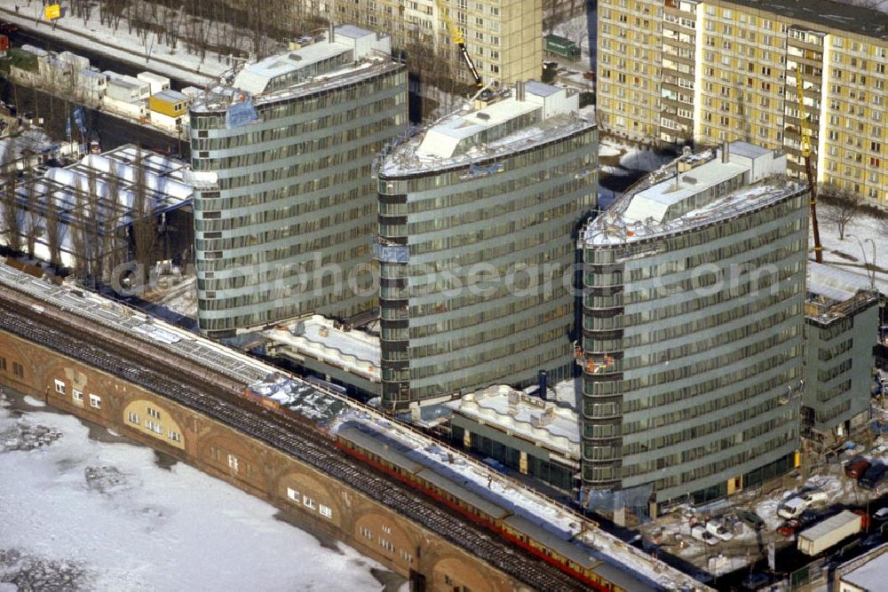 Aerial photograph Berlin - Bürogebäude Jannowitzbrücke in Berlin - Mitte 1995