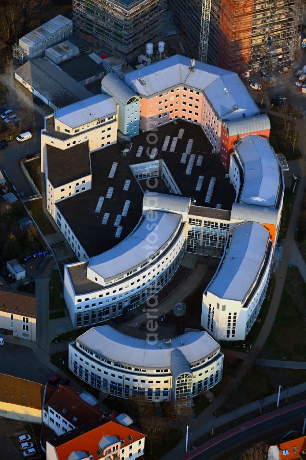 Aerial photograph Erfurt - Office building zwischen Johannesstrasse and Wallstrasse in the district Altstadt in Erfurt in the state Thuringia, Germany