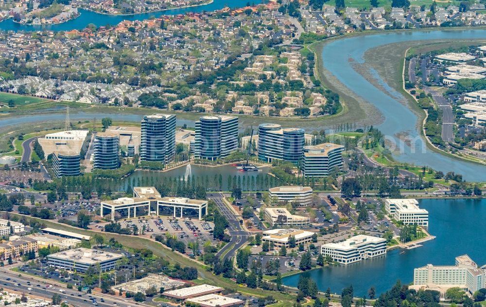 Redwood City from the bird's eye view: Headquarters and building complex of the computer technology corporation Oracle Corporation in Redwood City in Silicon Valley in California in the USA