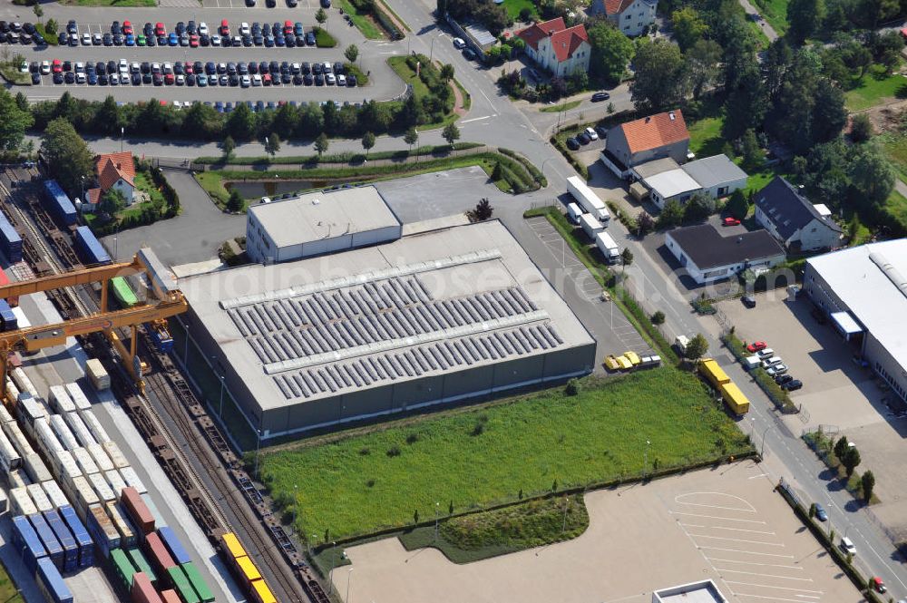 Bönen from above - Bürogebäude mit Logistikhalle an der Weetfelder Straße 41 in Bönen in Nordrhein-Westfalen / North Rhine-Westphalia. Ein Projekt der Unternehmensgruppe Markus Gerold. Mieter ist die TNT Innight GmbH & Co. KG.