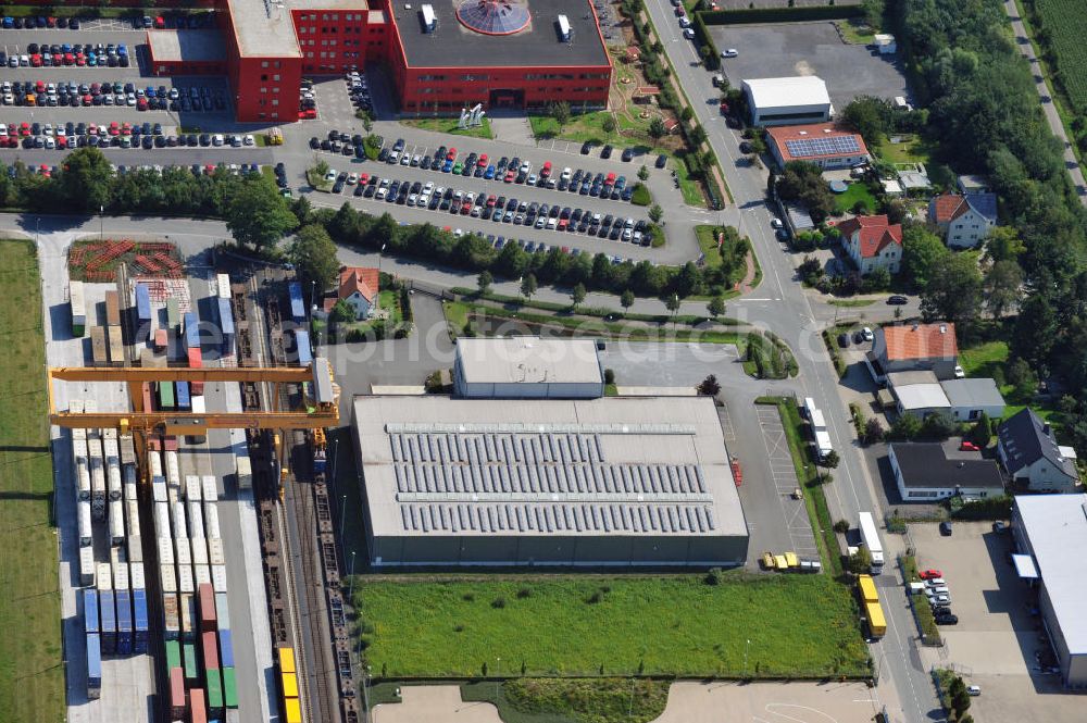 Aerial image Bönen - Bürogebäude mit Logistikhalle an der Weetfelder Straße 41 in Bönen in Nordrhein-Westfalen / North Rhine-Westphalia. Ein Projekt der Unternehmensgruppe Markus Gerold. Mieter ist die TNT Innight GmbH & Co. KG.