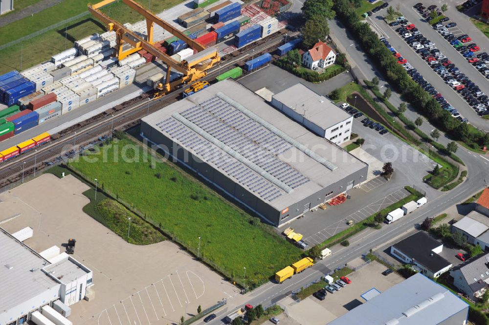 Aerial image Bönen - Bürogebäude mit Logistikhalle an der Weetfelder Straße 41 in Bönen in Nordrhein-Westfalen / North Rhine-Westphalia. Ein Projekt der Unternehmensgruppe Markus Gerold. Mieter ist die TNT Innight GmbH & Co. KG.