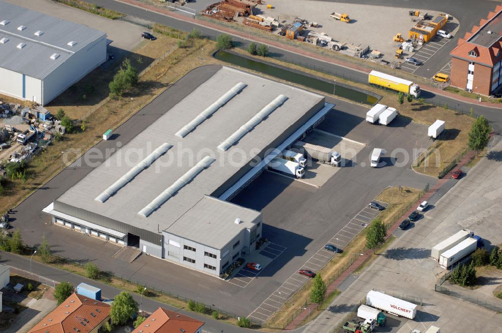 Seddin from the bird's eye view: Bürogebäude mit Logistikhalle im Gewerbegebiet der Gemeinde Seddiner See. Adresse: Ebereschenring, 14554 Seddiner See OT Neuseddin; Vermietung / Verwaltung: Unternehmensgruppe Markus Gerold, An der Vaerstbrücke 1, 59425 Unna, Tel. +49(0)2303 25036-26, Fax +49(0)2303 25036-27, E-Mail: info@markus-gerold.de