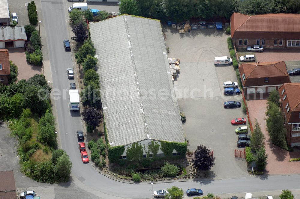 Kamen-Heeren from above - Bürogebäude und Produktionshallen im Gewerbegebiet Südfeld / Widestrasse. Adresse: Südfeld, 59174 Kamen-Heeren; Vermietung / Verwaltung: Unternehmensgruppe Markus Gerold, An der Vaerstbrücke 1, 59425 Unna, Tel. +49(0)2303 25036-26, Fax +49(0)2303 25036-27, E-Mail: info@markus-gerold.de