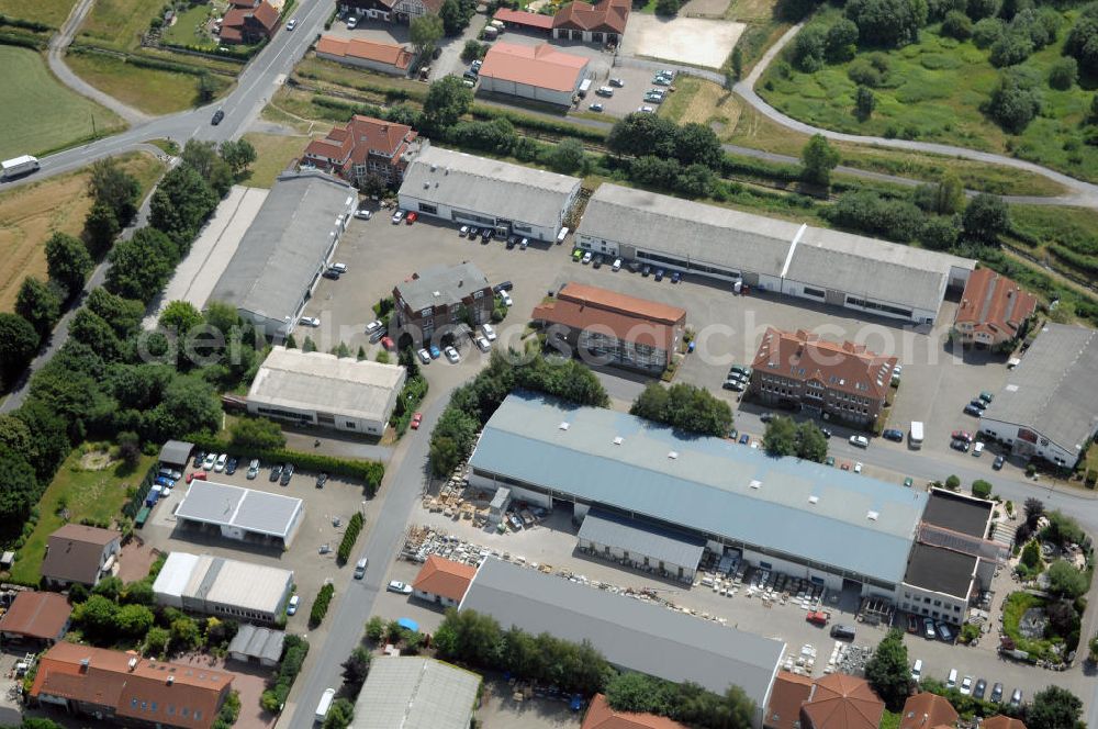 Aerial image Kamen-Heeren - Bürogebäude und Produktionshallen im Gewerbegebiet Südfeld / Widestrasse. Adresse: Südfeld, 59174 Kamen-Heeren; Vermietung / Verwaltung: Unternehmensgruppe Markus Gerold, An der Vaerstbrücke 1, 59425 Unna, Tel. +49(0)2303 25036-26, Fax +49(0)2303 25036-27, E-Mail: info@markus-gerold.de