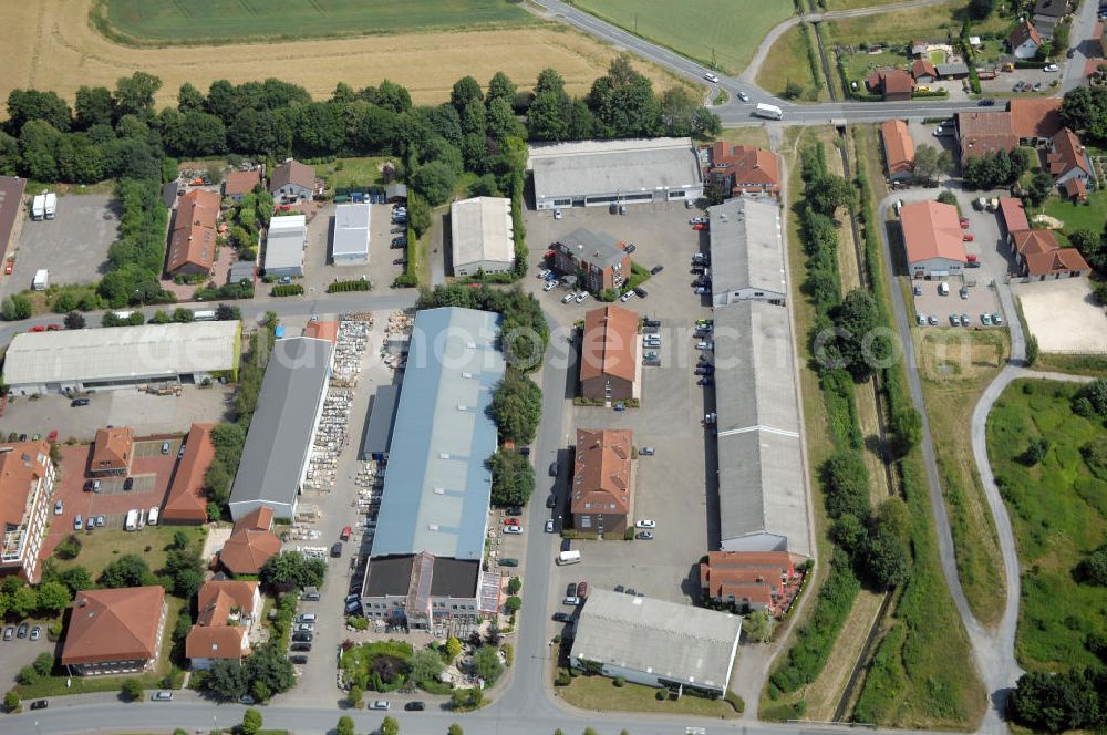 Kamen-Heeren from above - Bürogebäude und Produktionshallen im Gewerbegebiet Südfeld / Widestrasse. Adresse: Südfeld, 59174 Kamen-Heeren; Vermietung / Verwaltung: Unternehmensgruppe Markus Gerold, An der Vaerstbrücke 1, 59425 Unna, Tel. +49(0)2303 25036-26, Fax +49(0)2303 25036-27, E-Mail: info@markus-gerold.de