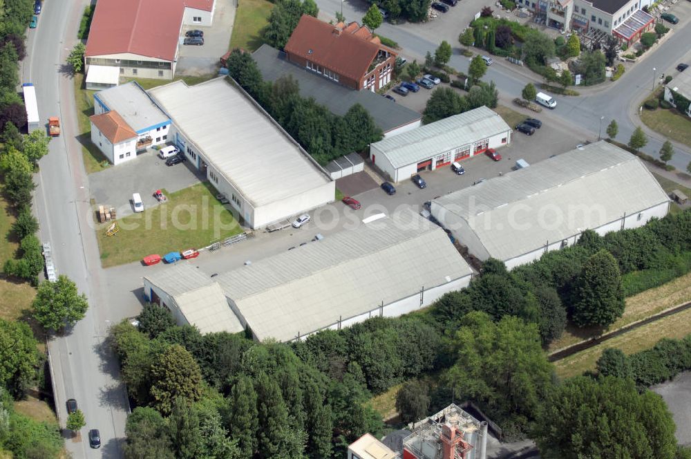 Aerial image Kamen - Herren - Bürogebäude und Produktionshallen im Gewerbegebiet Südfeld / Widestrasse. Adresse: Südfeld, 59174 Kamen-Heeren; Vermietung / Verwaltung: Unternehmensgruppe Markus Gerold, An der Vaerstbrücke 1, 59425 Unna, Tel. +49(0)2303 25036-26, Fax +49(0)2303 25036-27, E-Mail: info@markus-gerold.de