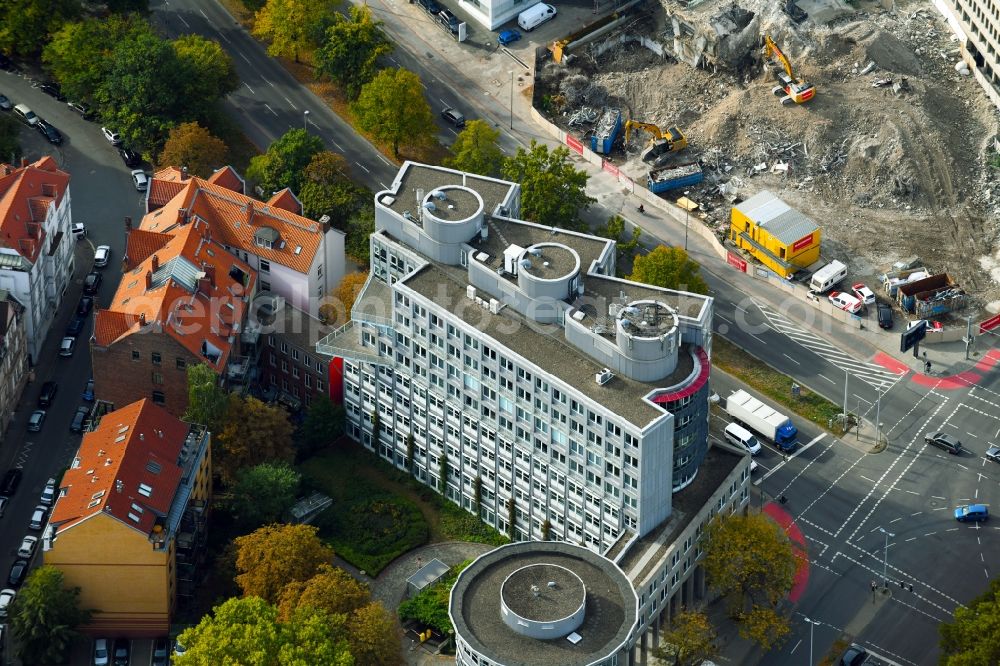 Hannover from above - Office building Tritower on Schiffgraben in Hannover in the state Lower Saxony, Germany