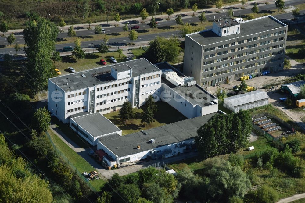 Aerial image Berlin - Office building of the Wahl ElektroTechnik GmbH in Berlin