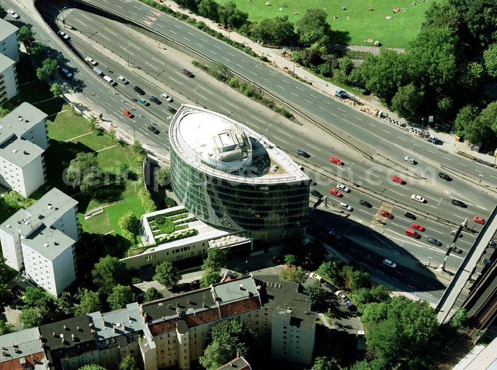 Aerial image Berlin - Charlottenburg - Bürohaus der MÜBAU am Halensee in Berlin - Charlottenburg.