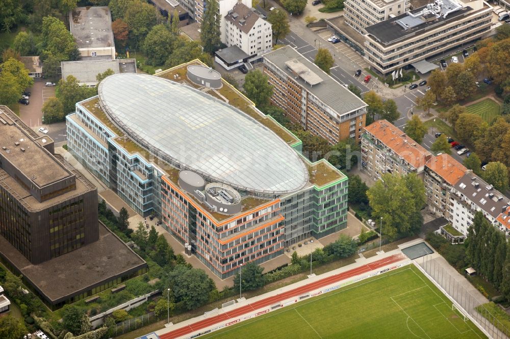 Düsseldorf from above - Buerohaus- construction of the new building Deloitte & Touche GmbH in Swan Street in Dusseldorf in North Rhine-Westphalia. www2.deloitte.com