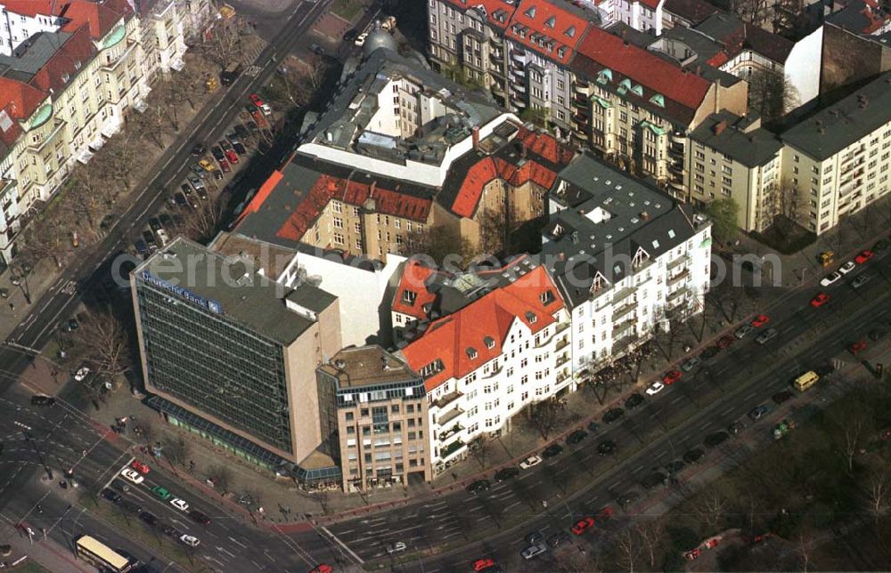 Aerial image Berlin - Charlottenburg - Bürohaus am Olivaer Platz