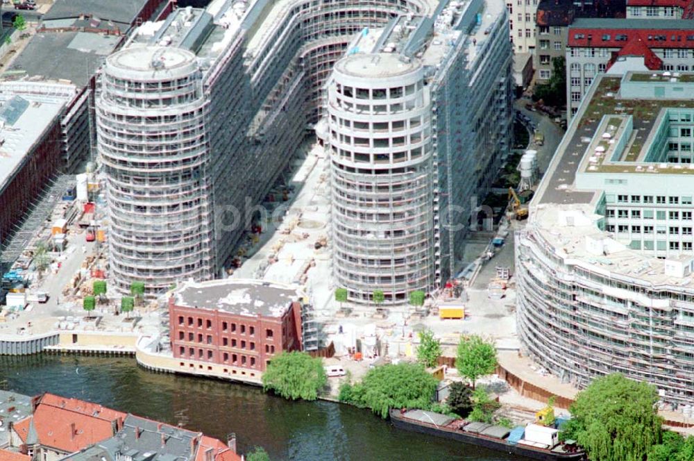 Berlin from above - 23.06.1994 Bürohausbau Spreebogen Moabit