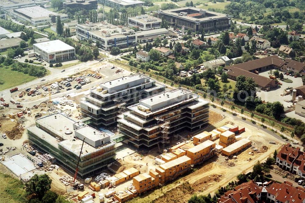 Aerial photograph Frankfurt am Main - Bürohausbaustelle im Stadteil Schwalbach in Frankfurt / Main.