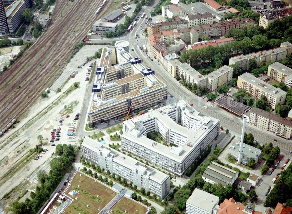 Aerial image München - Bürokomplex Einstein 1 und 2 der HVB - Projekt GmbH an der Grillparzer Straße in München - Haidhausen.