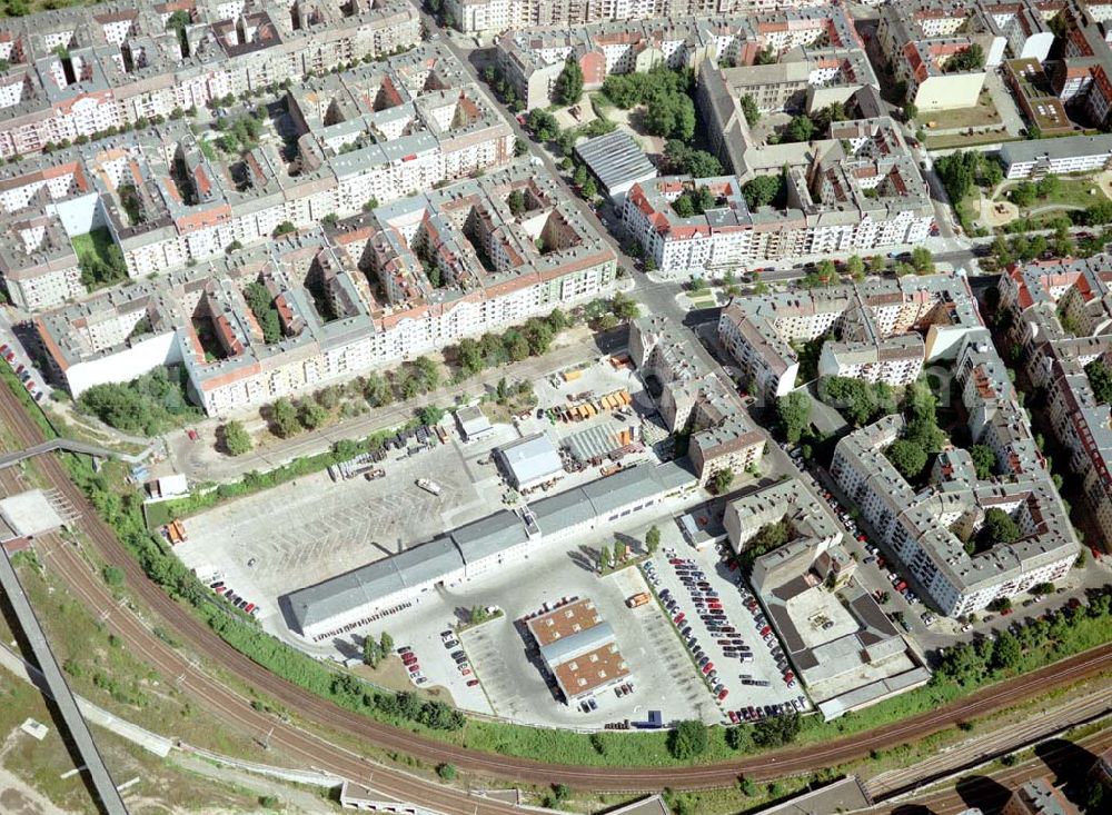 Aerial image Berlin - Prenzlauer Berg - BSR-Depot an der Schönhauser Allee in Berlin-Prenzlauer Berg